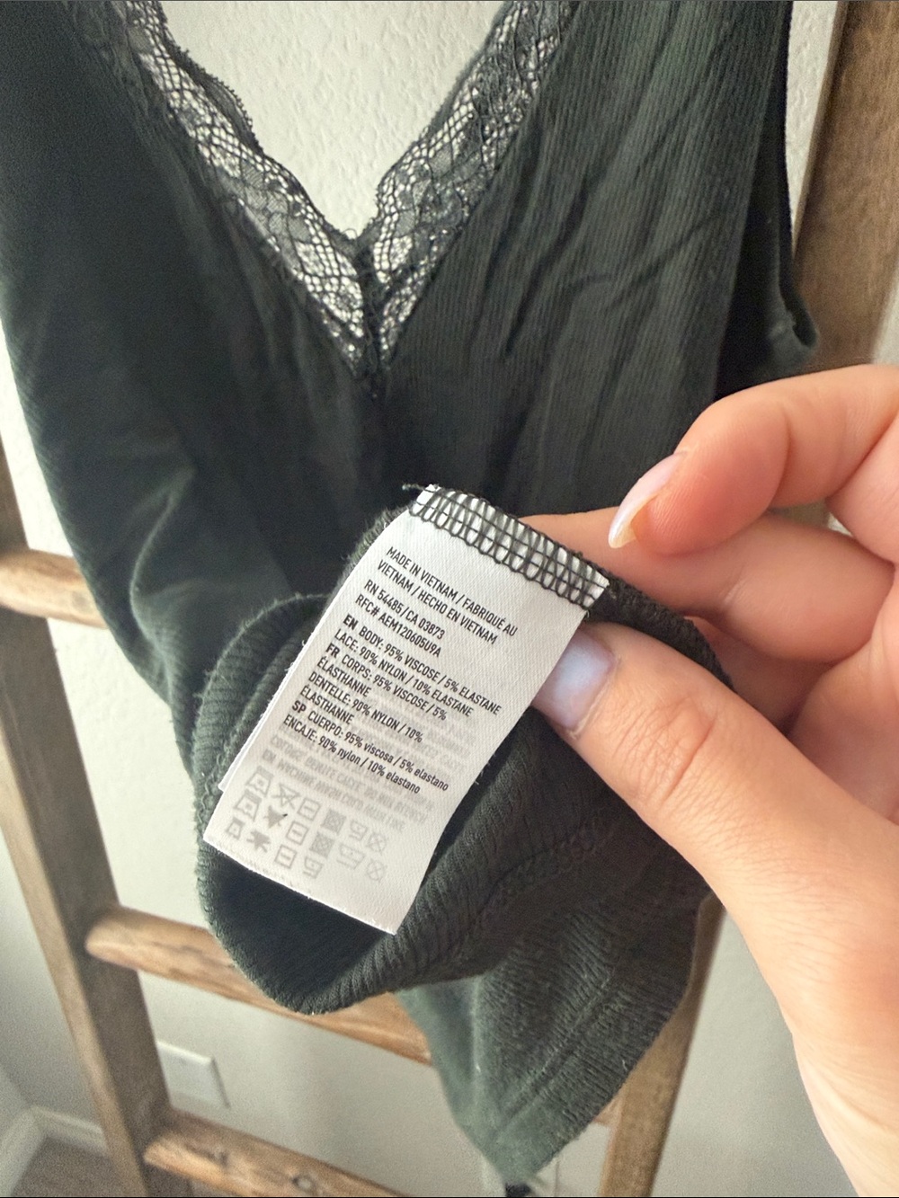 American Eagle Olive Lace-Trim V-Neck Cami Top - Picture 4 of 4